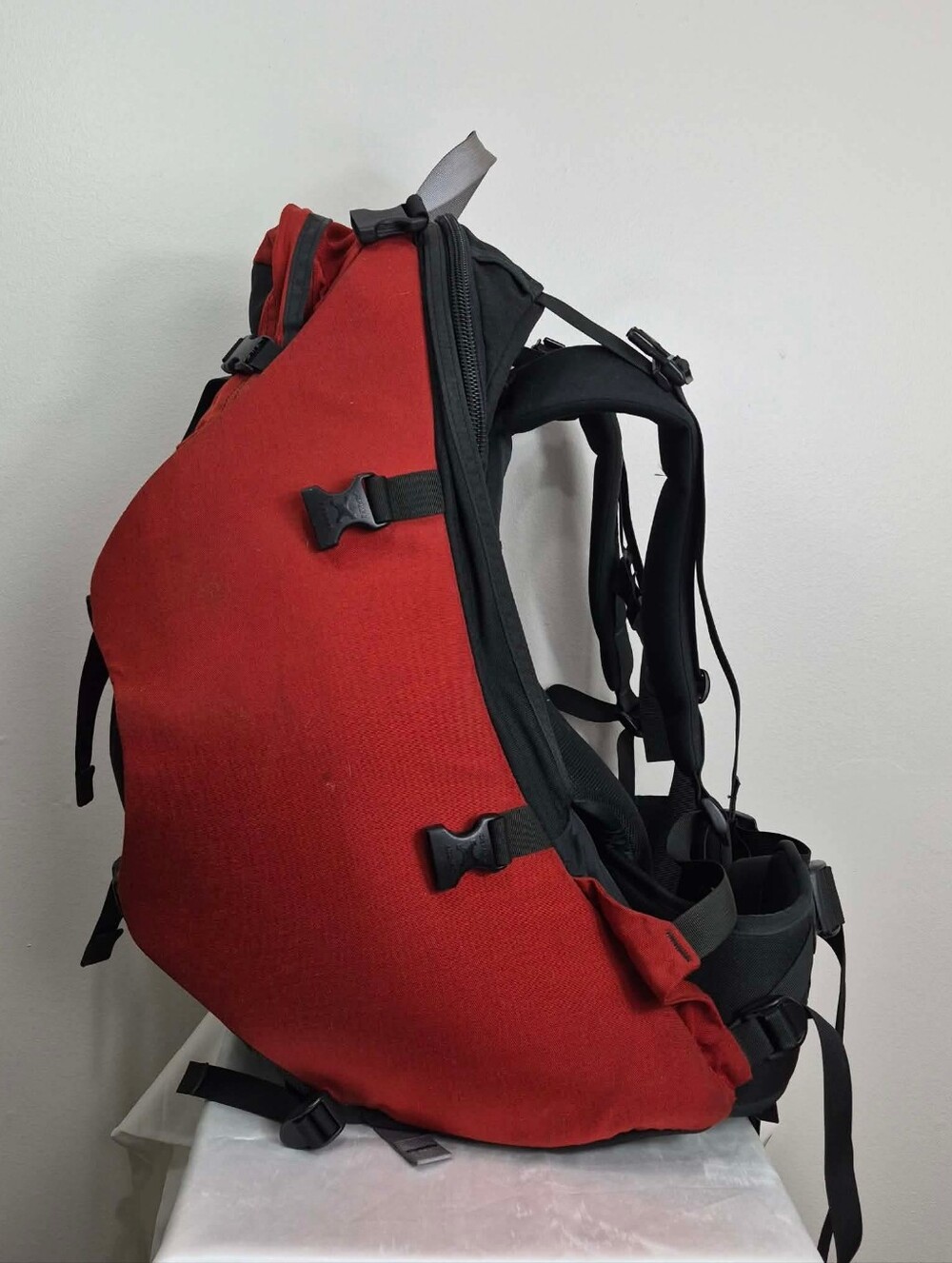 OSPREY Backside 42L backpack, Straight Jacket system, old tag, made in the USA - Picture 2 of 13